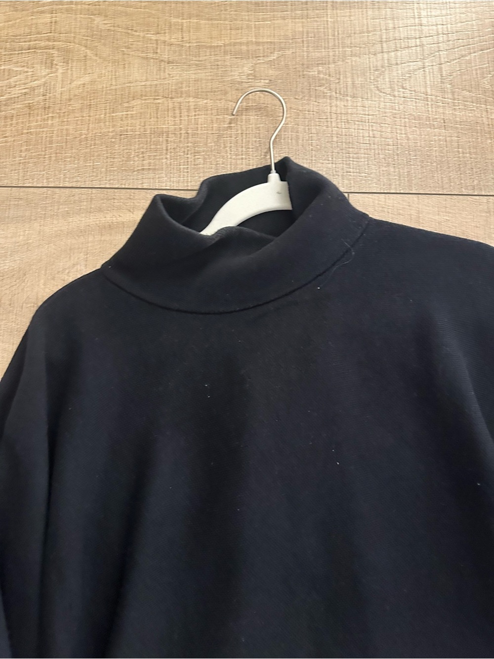 J. McLaughlin Black Fringe Poncho with Knit Braid Detail One Size - Picture 5 of 6